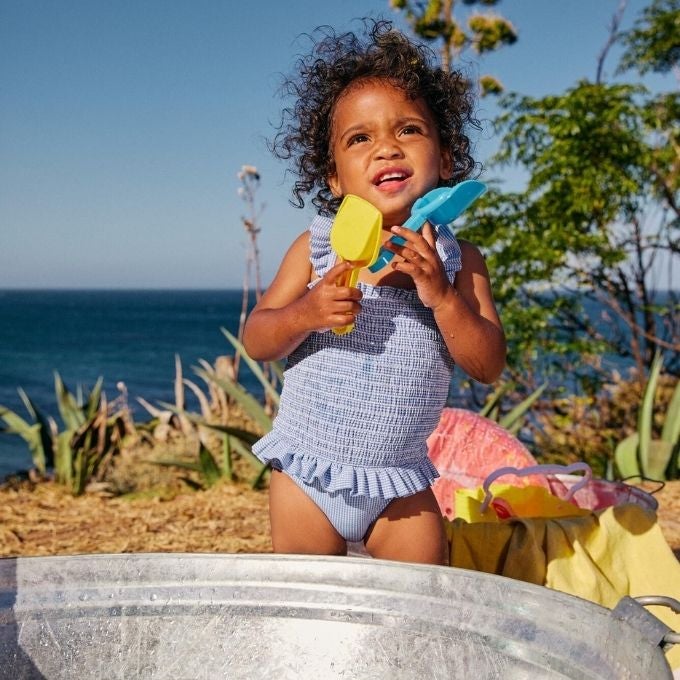 Emmener-un-bebe-a-la-plage