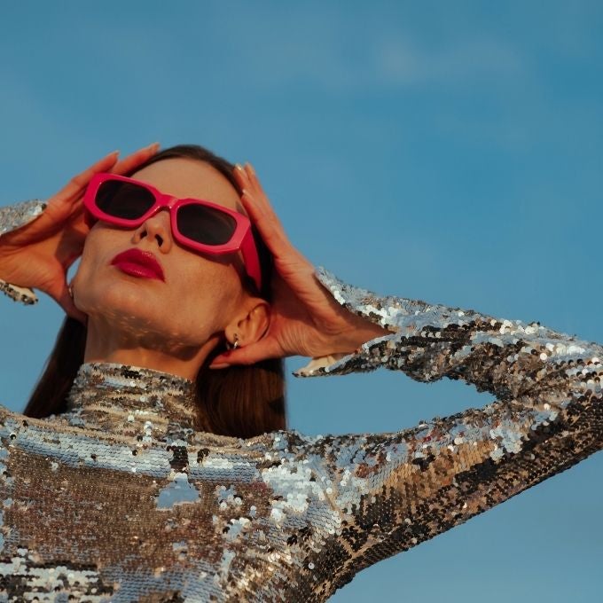 Tenue-festival-avec-paillettes