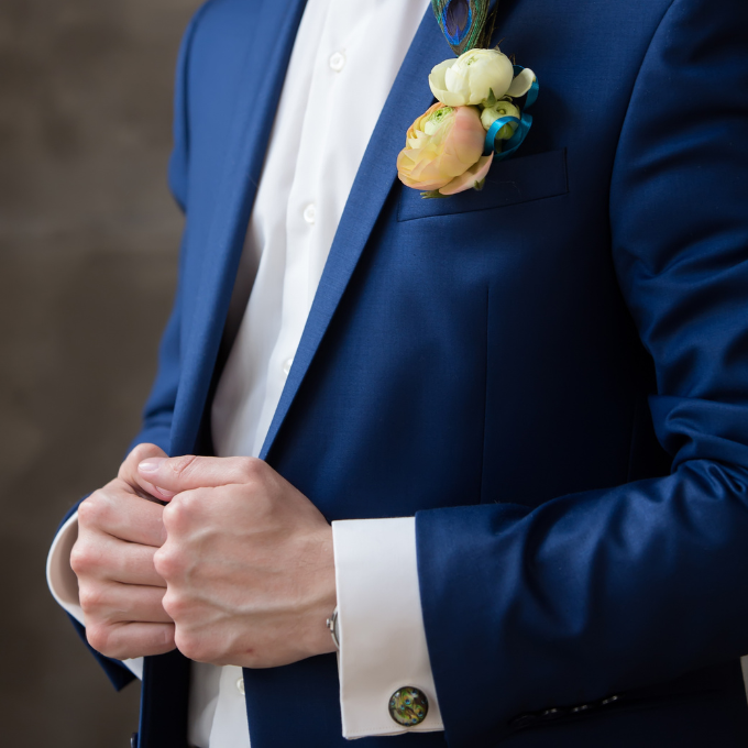 camicia-da-uomo-con-accessori